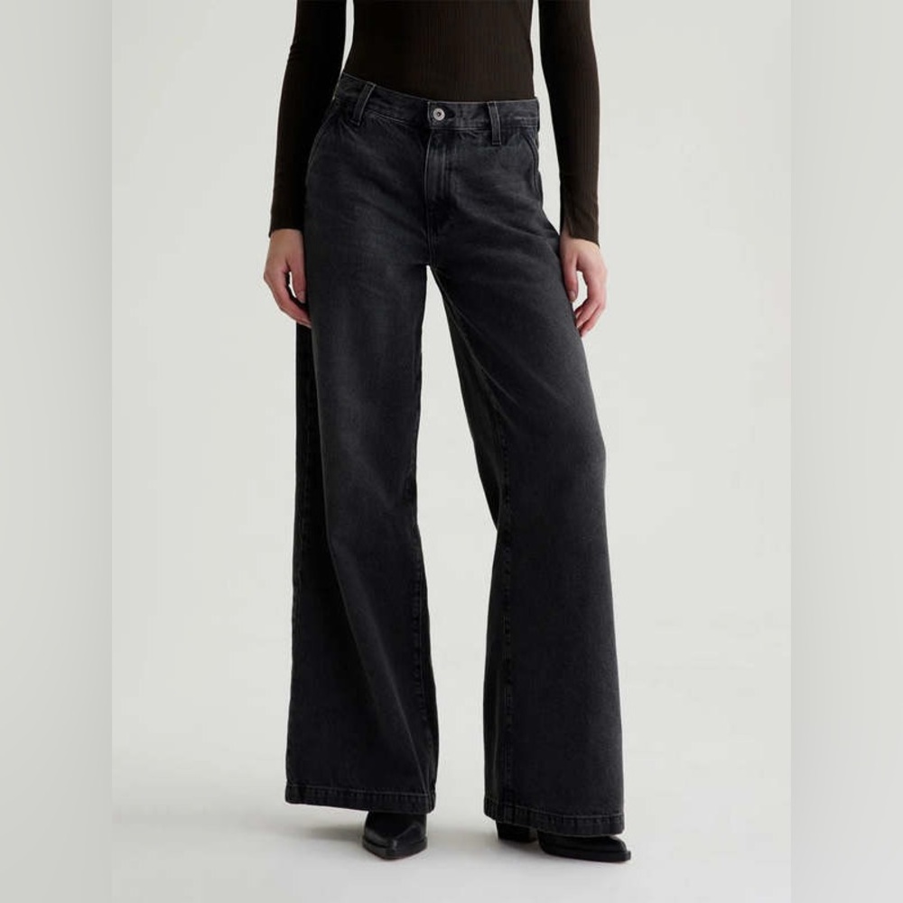 AG Jeans Stella Low Slung Palazzo Jeans in Overnight, Size 25